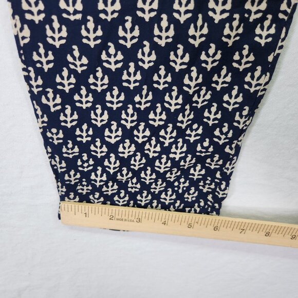 Velvet By Graham & Spencer Trousers Size Medium Tapered Leg Casual Pant OAP - Picture 12 of 13